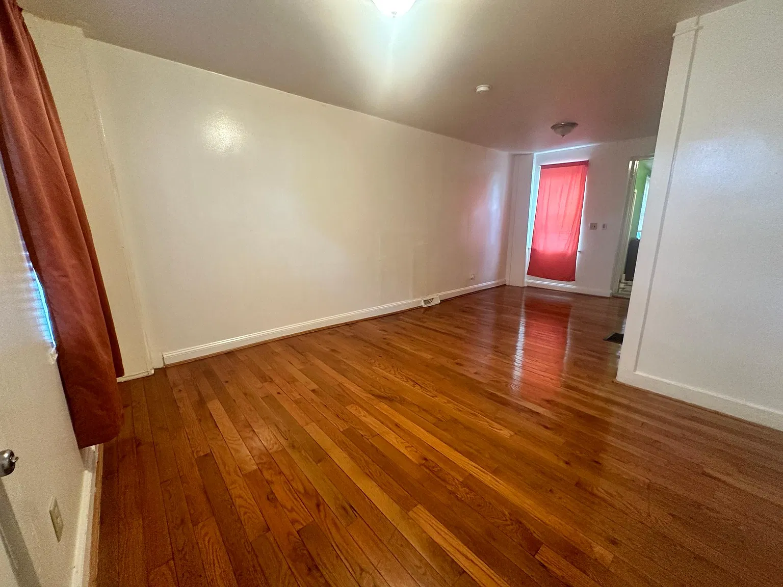 18 E Andrew St — Photo 4