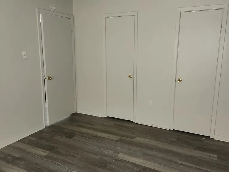 985 Monet Dr — Photo 5