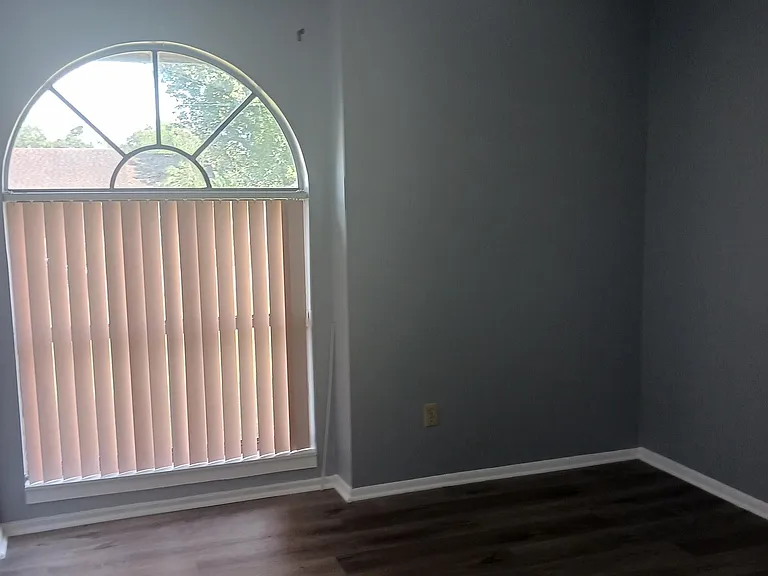 7706 Covedale Dr — Photo 14