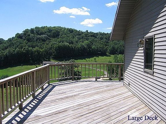 4th image of 25348 Kelly Ln