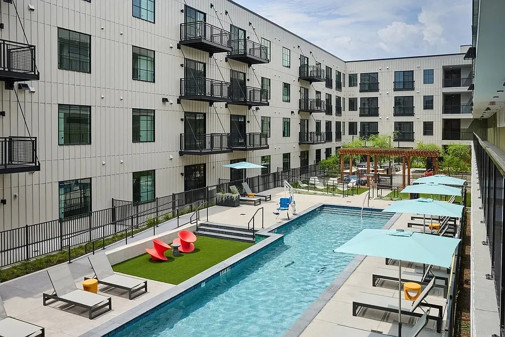 2 bed, 1210 sqft, $3,150 — Photo 1