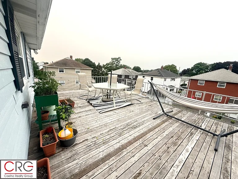 81 Ralph St — Photo 16
