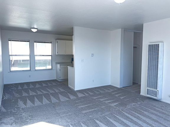 3rd image of 5125 Panama Ave APT B
