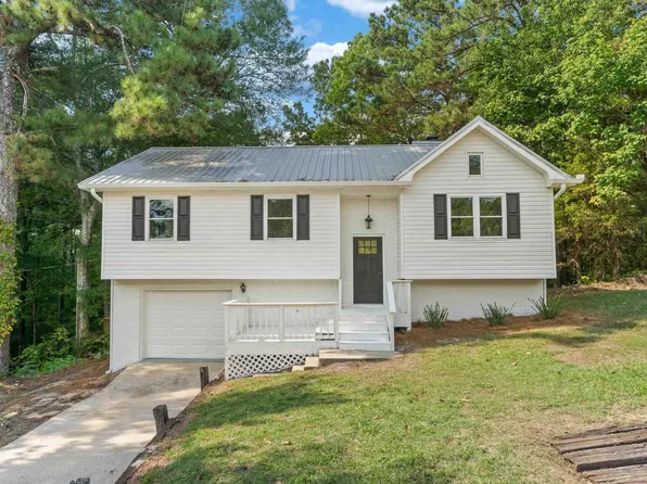 445 Annie Lee Rd, Trussville, AL 35173
