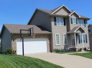 302 N 17th St, Indianola, IA 50125