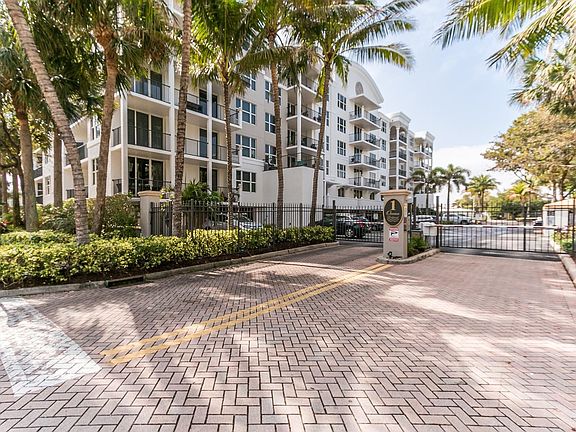 4th image of 101 SE 20th Avenue #406