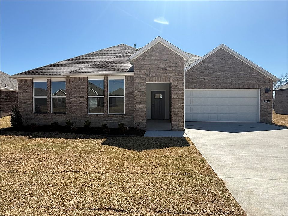 1st image of 505 W Canada Dr