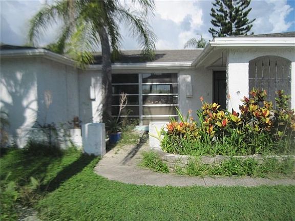 2nd image of 1954 Norfolk Dr