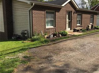 3109 Millers Run Rd, Cecil, PA 15321