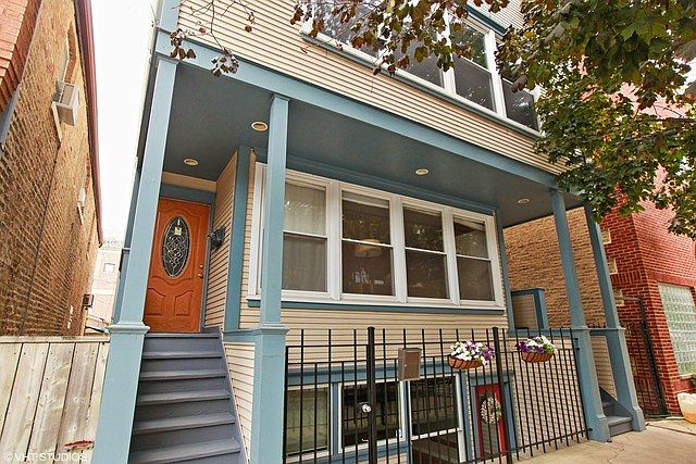 1st image of 2302 N Leavitt St #1