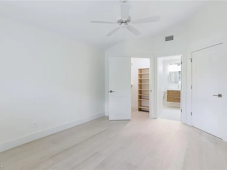 116 Fountain Cir — Photo 14