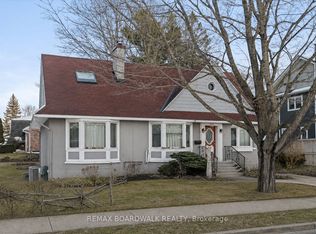 961 Kingsmere Ave, Ottawa, ON K2A 3K3