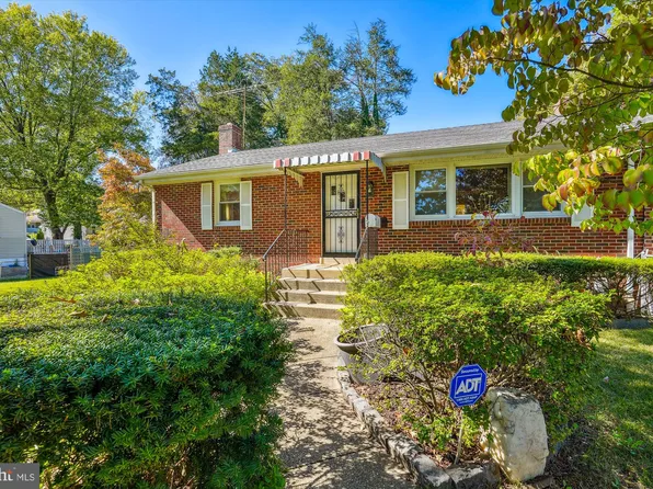 9406 48th Pl, College Park, MD 20740