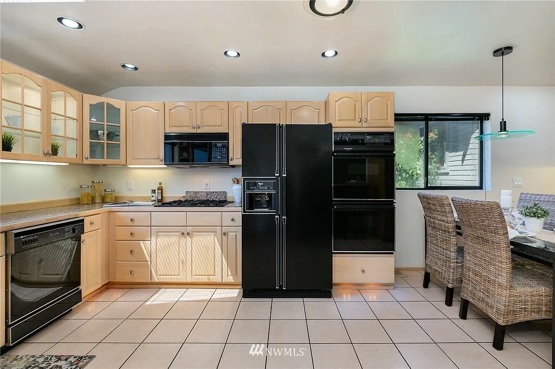 2 bed, 1520 sqft, $3,500 — Photo 1