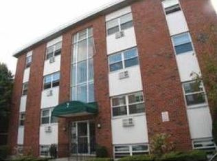 7 Commonweath Ct #1, Brighton, MA 02135