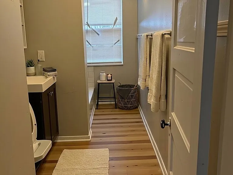 44 Orient St #1 — Photo 7