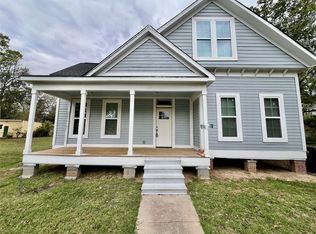 282 11th St, Somerville, TX 77879
