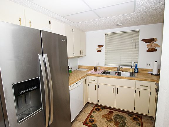 5th image of 14459 River Beach Dr #227-1