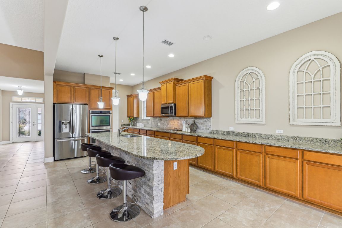 Eagle Cove Drive-021.jpg