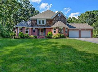 11 Sarah Ln, Westerly, RI 02891