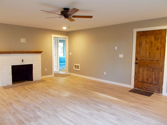 5th image of 2814 NE 59th St