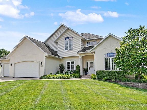 2nd image of 2613 Country Meadow Ln
