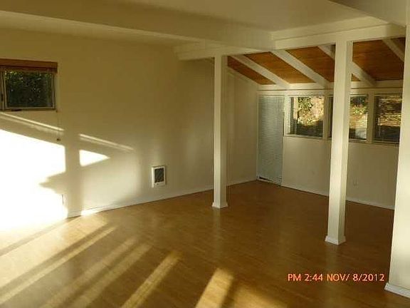 3rd image of 3600 Marine View Dr