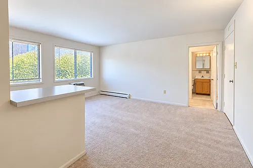 Floor plan 208