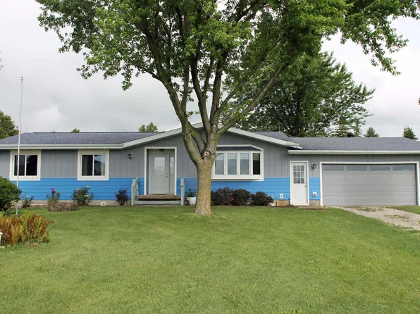 2842 220th St, Tripoli, IA 50676