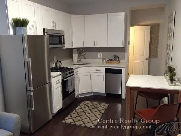 3 bed, 1.0 bath, $5,460 — Photo 4