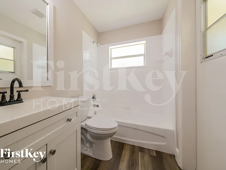 2670 Denicke St — Photo 14
