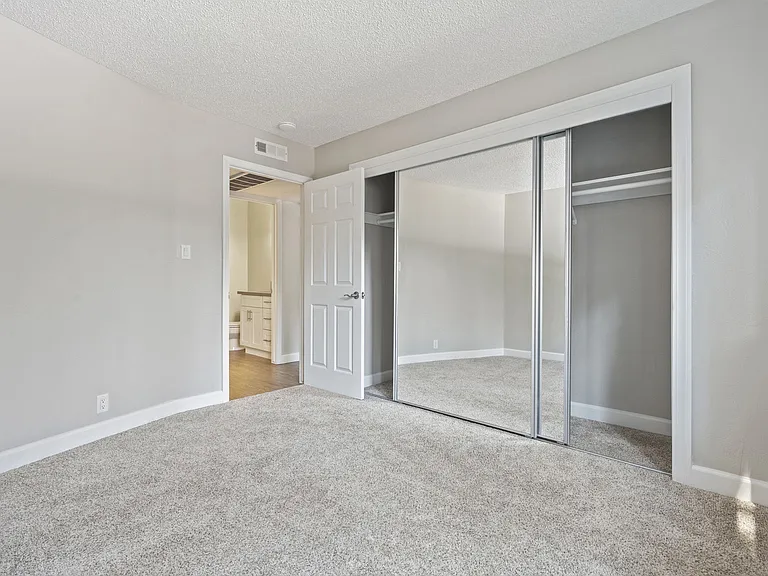 Reserve at Walnut Creek — Photo 19