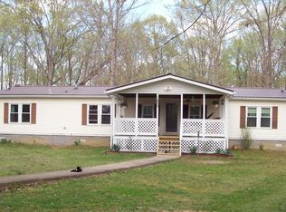 1855 Bear Creek Trl, Centerville, TN 37033