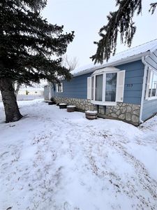 313 4th Ave NW, Kevin, MT, 59454