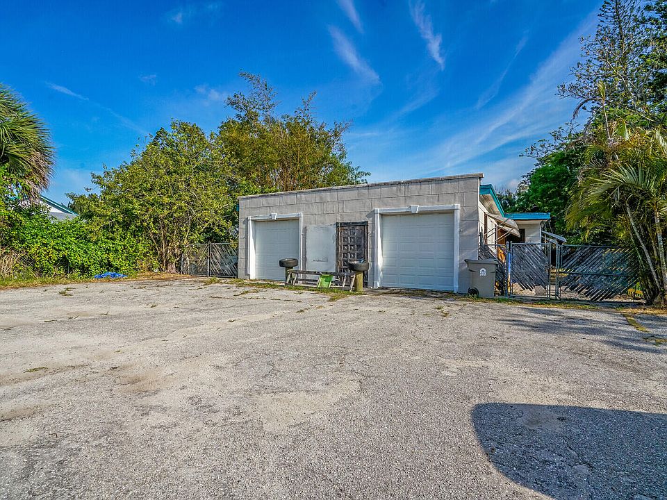 1st image of 4375 Palm Avenue