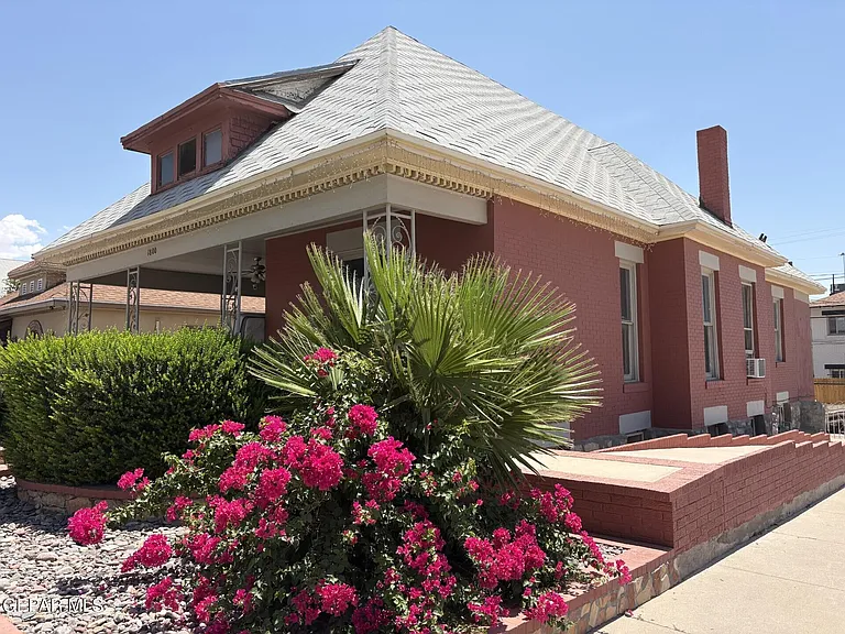 1800 Montana Ave — Photo 1