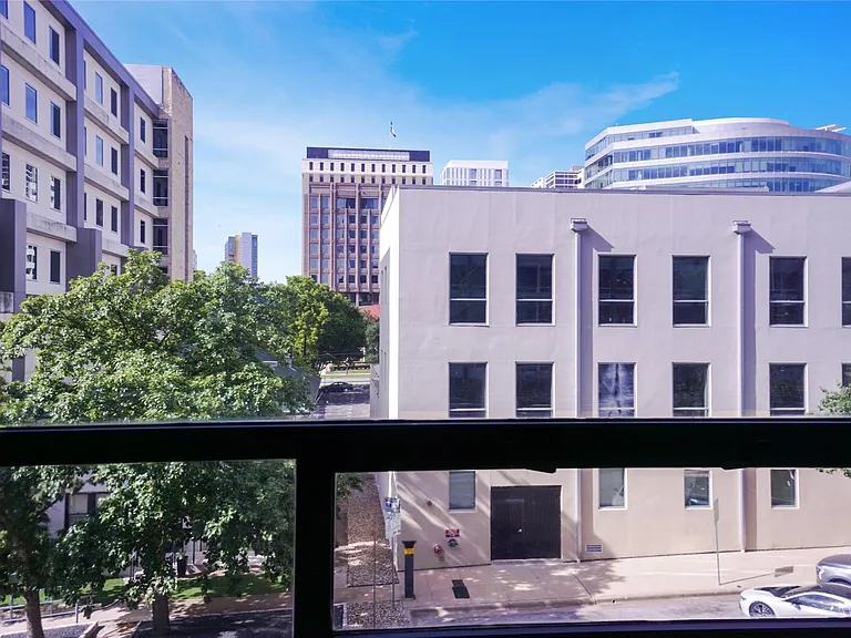 1212 Guadalupe St #310 — Photo 15