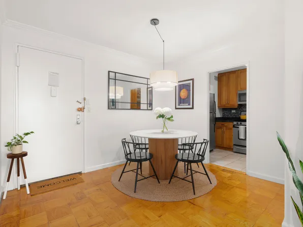 165 West 66th Street 8D image 3 of 9