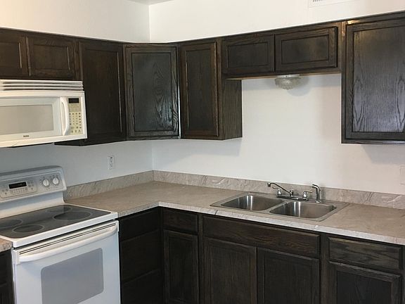 4th image of 2405 E Pueblo Ave APT 1