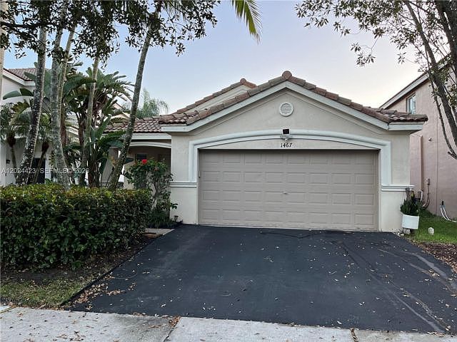 1st image of 1467 Sunset Way