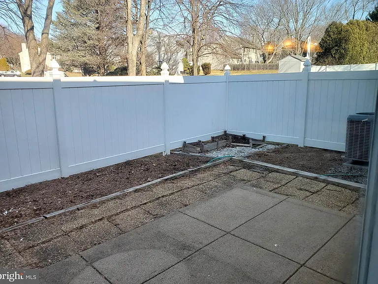 3 Banbury Ct — Photo 20