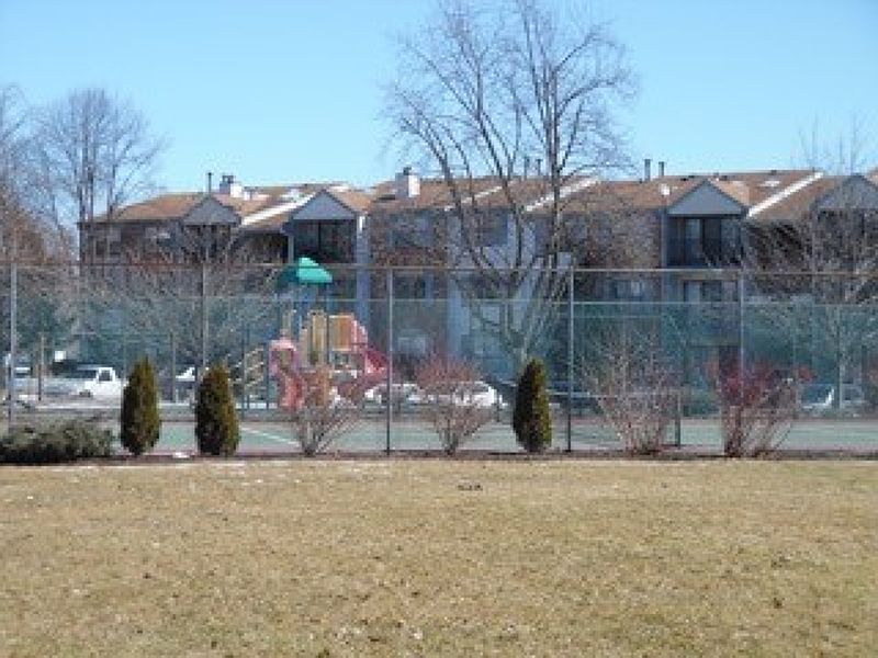 Building Photo 4