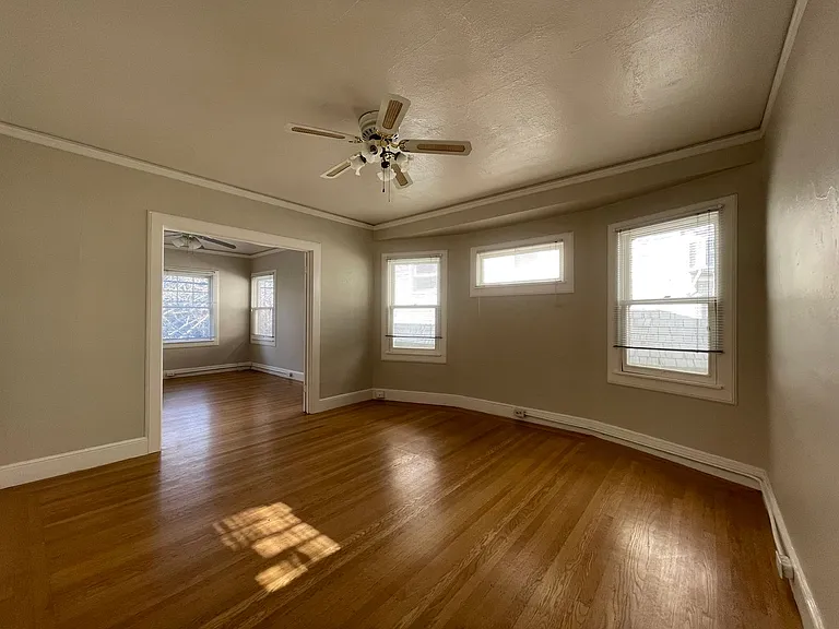 721 22nd Street — Photo 2