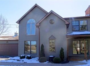 6486 Rapids Rd, Lockport, NY 14094