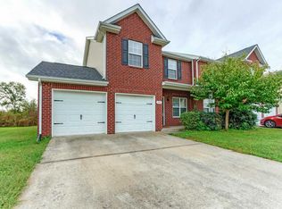 1926 Warmingfield Dr, Murfreesboro, TN 37127