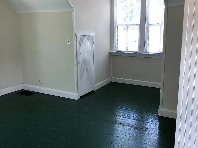 734 Tompkins St — Photo 11
