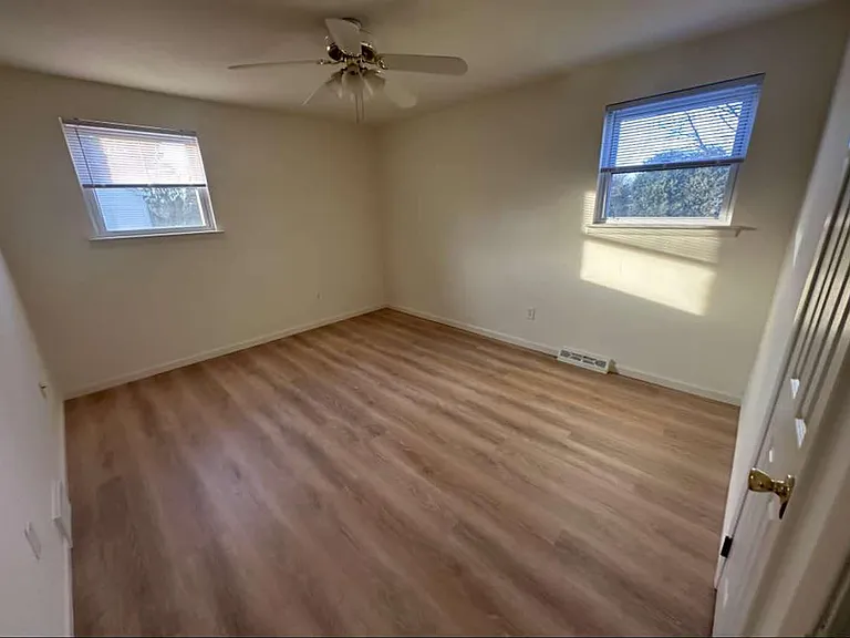 495 5th Ave #2 — Photo 15