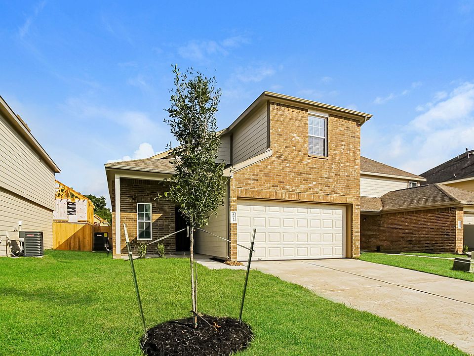 1st image of 4915 Sweet Chestnut Ln