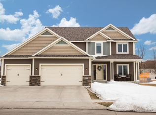 2320 Jasper Pl NE, Rochester, MN 55906