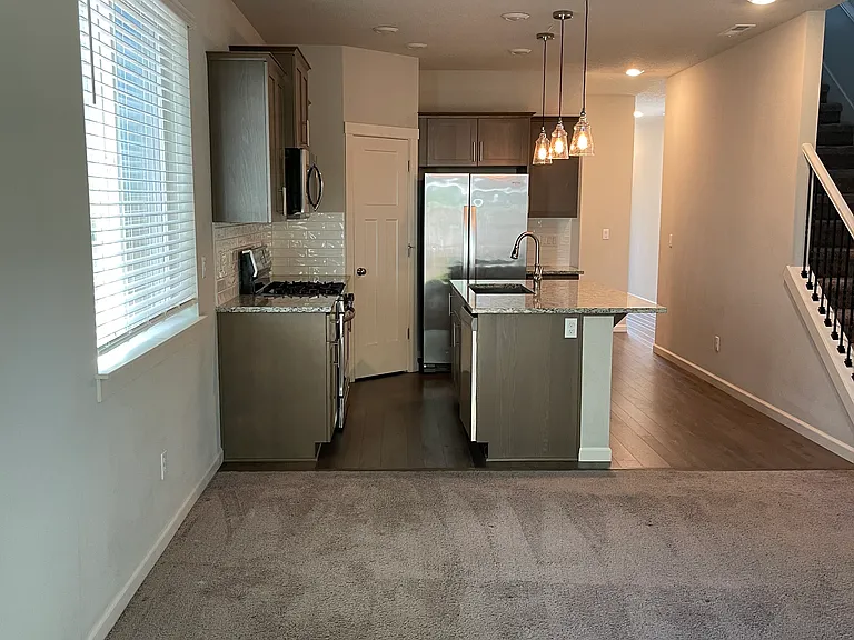 7385 SW Spruce St — Photo 3